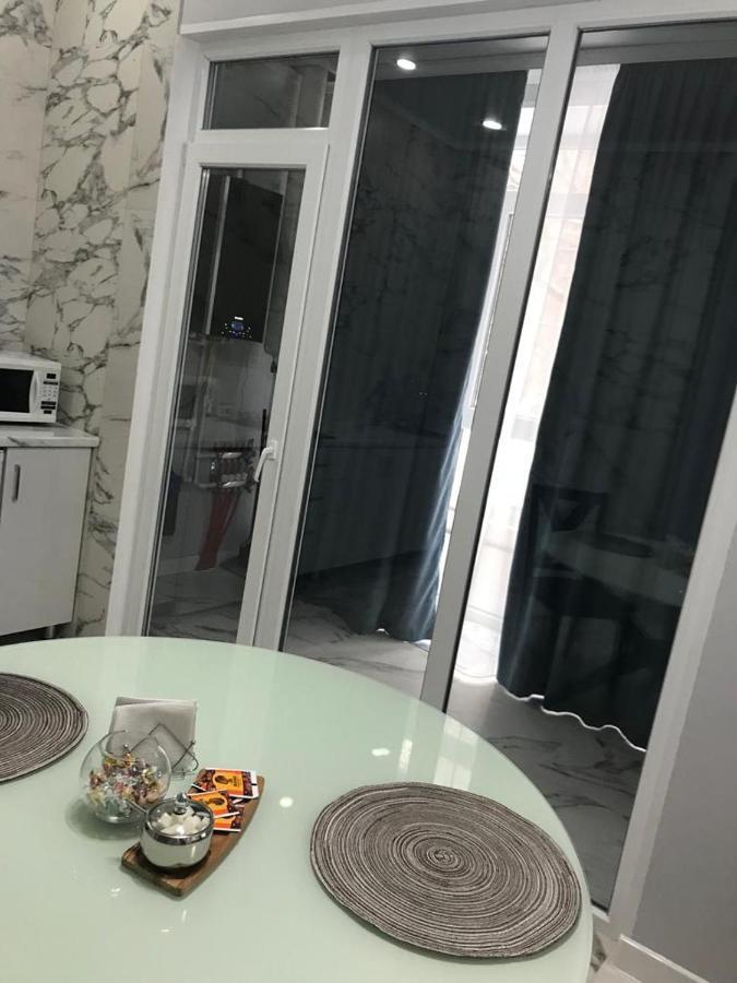 Люкс Апартаменты На Назарбаева Oral Esterno foto